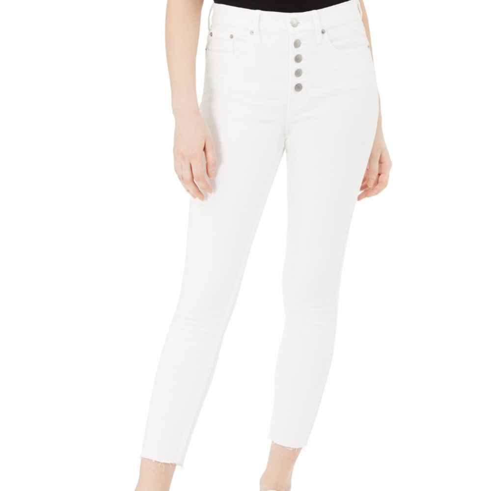 White Calvin Klein jeans